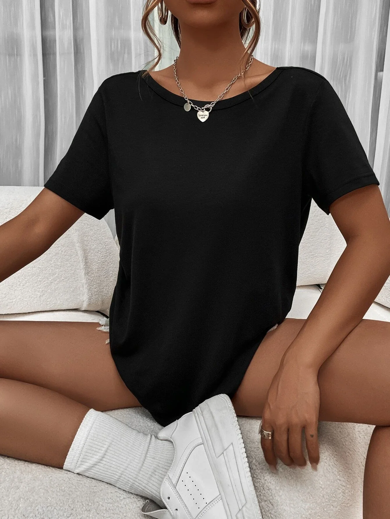 Summer Fashion Behind The Knot Backless T-shirt Female Summer New Solid Color Round Neck Back Hollow Short-sleeved Tops Women