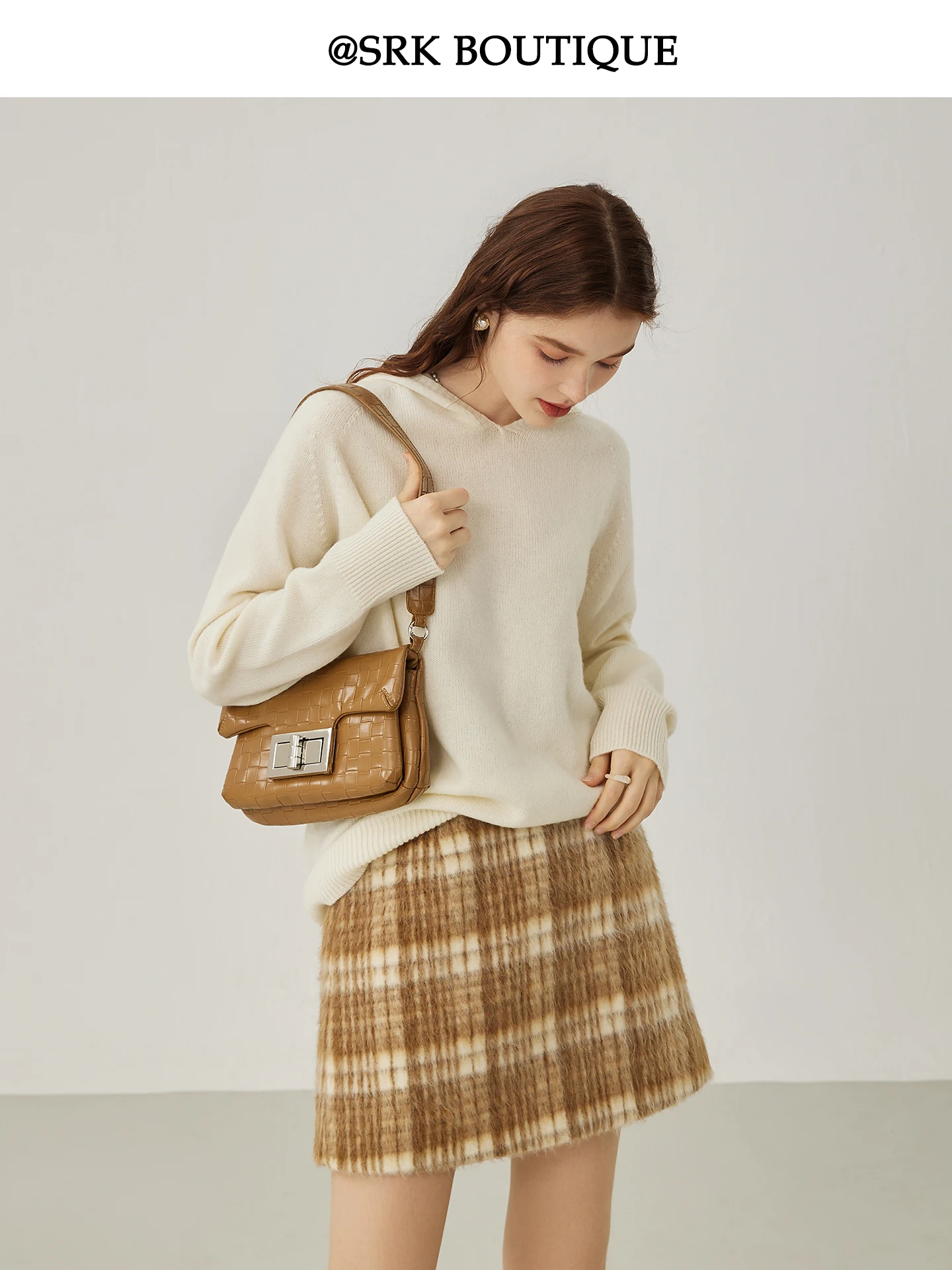 

SRK Vintage Woolen Plaid Coat And High Waist Skirt Set for Women Warm Flattering Faionable Workwear Winter Outfit