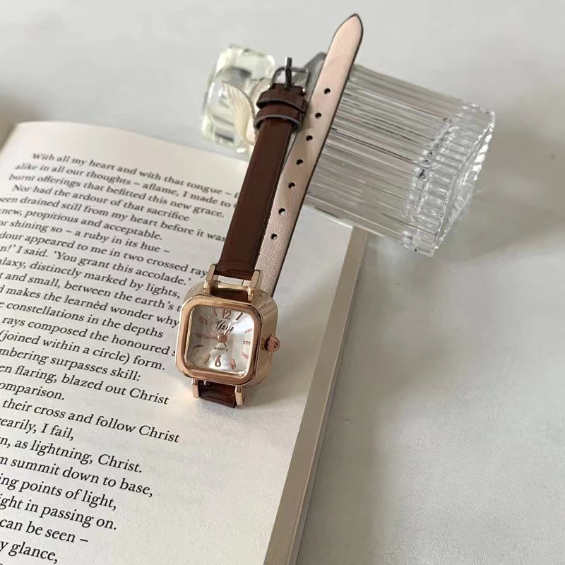 Reloj de mujer con esfera cuadrada pequeña, correa de cuero fina, Reloj de pulsera para mujer, relojes elegantes de cuarzo para mujer, relojes informales femeninos