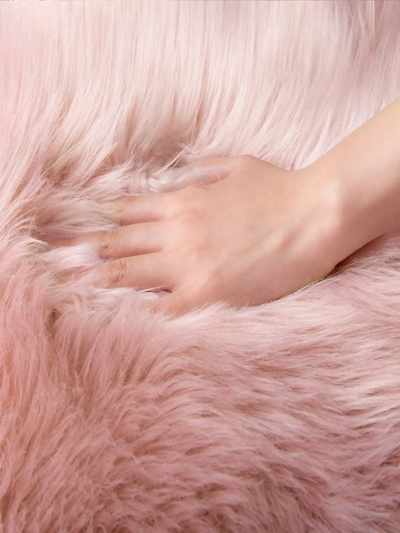 Wool imitation pink oval carpet, cloakroom, household bedside mat, long hair living room carpet