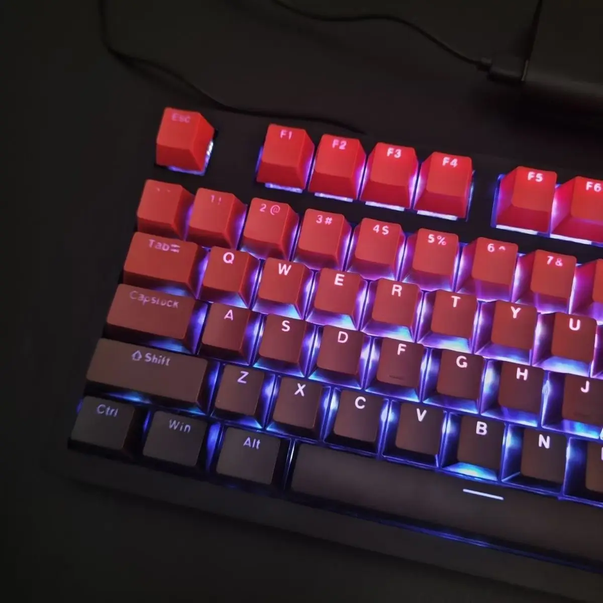135 Keys Gradient Lucky Red RGB Backlit Shine Through Keycaps OEM Profile Double Shot PBT Keycaps for MX Switches Gamer Keyboard