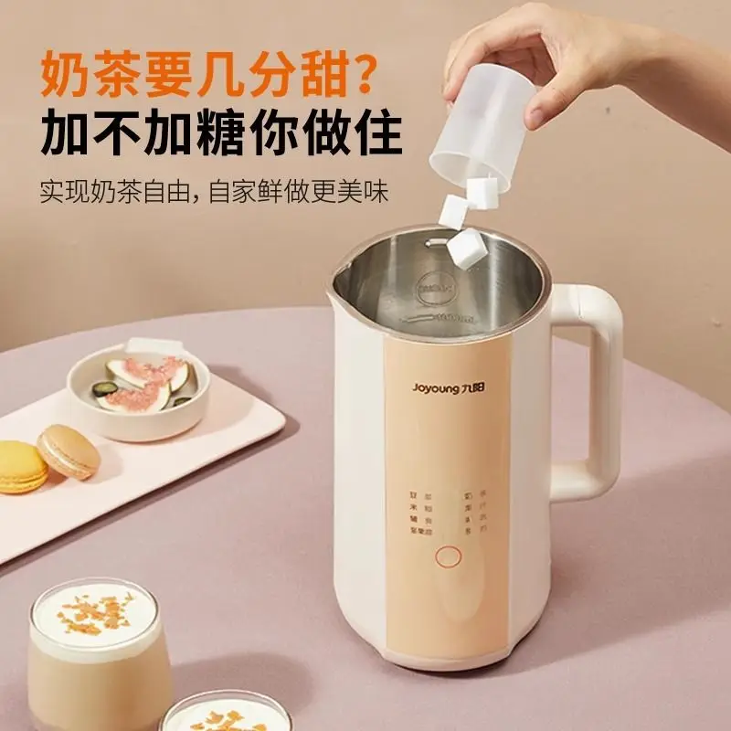 Pembuat jus kecil otomatis rumah tangga