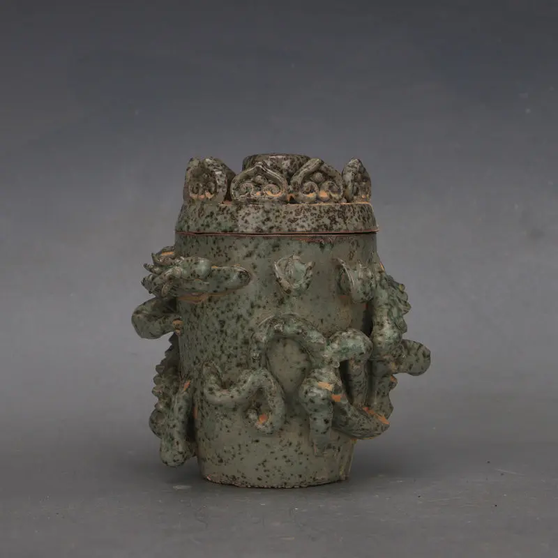 Song Bazhou Ware Celadon Glaze Carved Dragon Hand Pinched Covered Jar Spur Marks Antique Reproduction Porcelain Home Decor