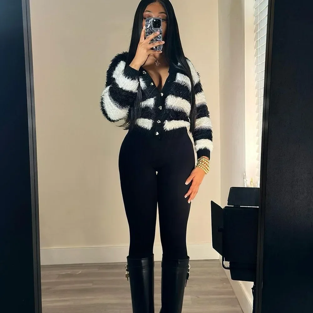 Women's New Winter Fashion Black and White Striped Single-breasted Cardigan Knitwear Spice Girl Long Sleeve Slim-fit Sweater