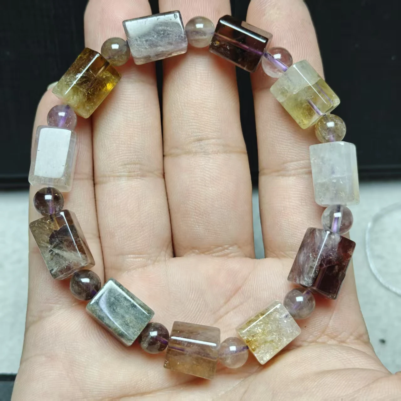 XINGYU Natürlicher Auralit 23 Kristallquarz Facettierte Quadratische Würfel Glatte Runde Perlen für Schmuckherstellung Design Armband Geschenk – Detail 3