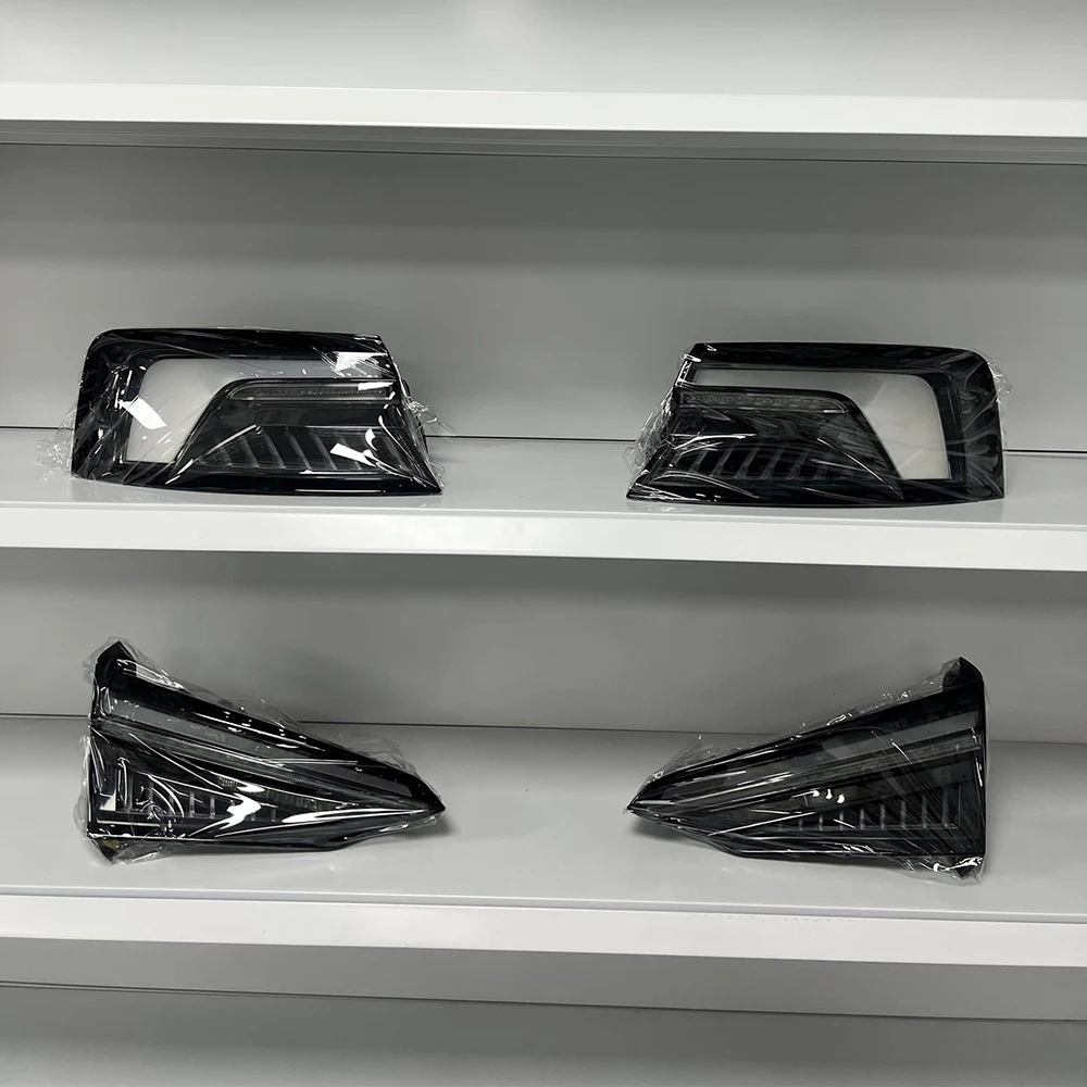 For AUDI 17 - 26 A5 S5 RS5 High-end Venom Tail Lights, Original Factory Handcrafted Custom Black And White Tail Lights