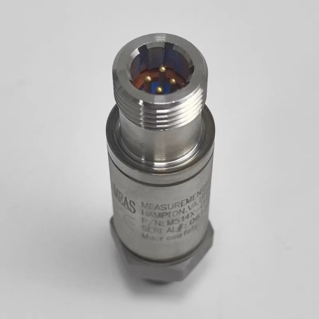 The pressure sensor M514X-C1861X-05KPG for the on-board computer luffing cylinder of Zoomlion Crane is applicable