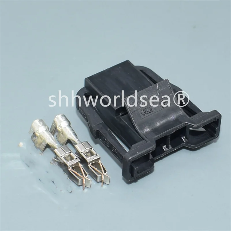 

Shhworldsea 2 Pin Applicable to automobile Wireless Radio Bass horn plug 2 needles 2P 1J0 972 923 1J0972923