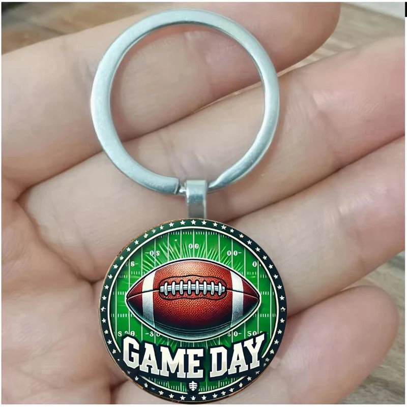 

Circular Keychain - Ideal Birthday Gift for Men, Friends, and Family, Vintage Style