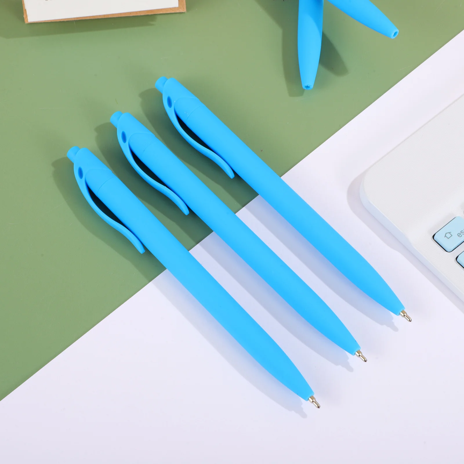 

30 pcs Ballpoint Smooth Writing Retractable Student Roller Ball Pens Bulk For Office Use Press Mechanism