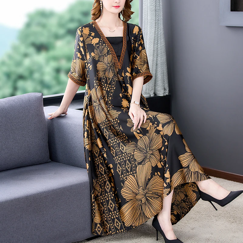 

2023 Women's Dress Silk Ethnic Style Retro Printed Short Sleeve Long Dress Loose Large V-Neck Thin Summer Slim A-line Dress Robe