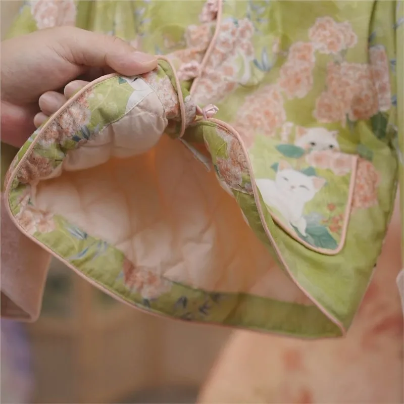 Girls' 2026 New Winter New Chinese Style Button Top Coat Children's Chinese Style Printed Coat Kids' Cute Breathable Coat LJ140