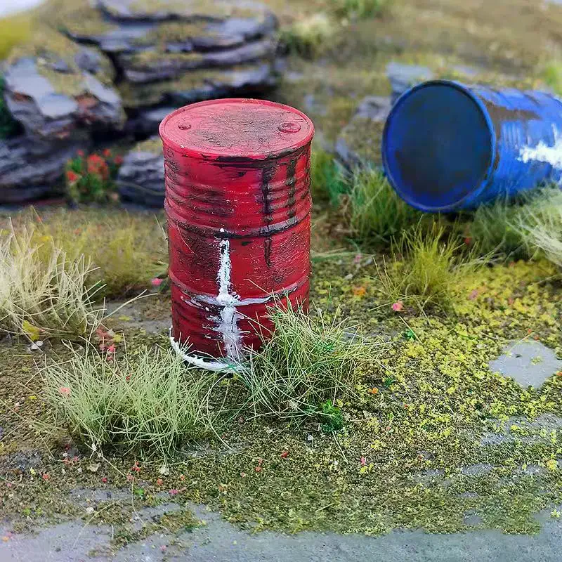 5PCS Miniature Vintage Oil Bucket Model Set Weathered Plastic Fuel Drum Scene Decor for Miniature Construction Site