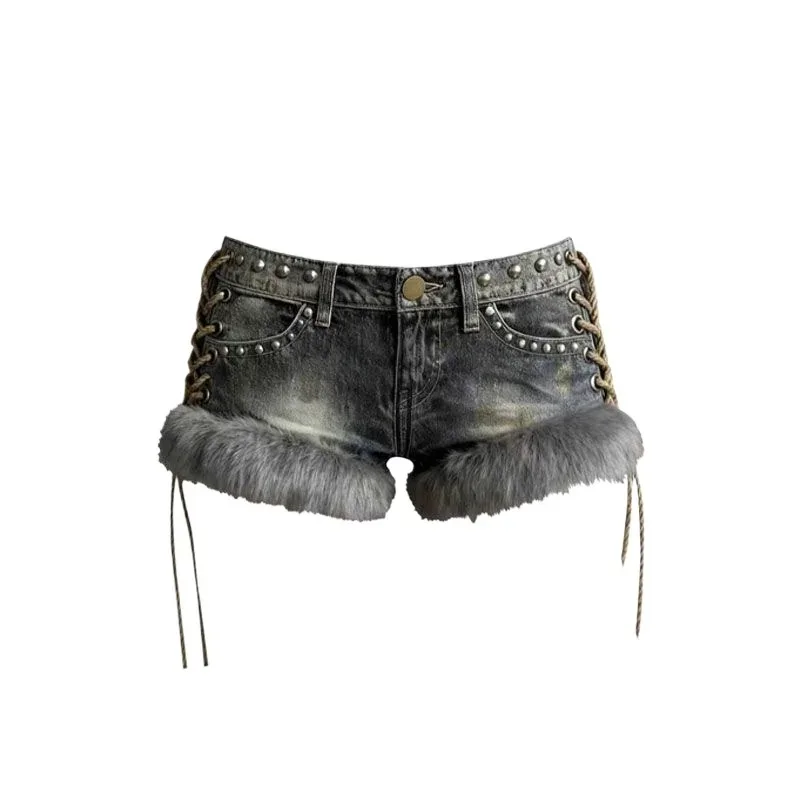 

Женские джинсовые шорты Y2K в стиле Spice Girl с эффектом потертости, с плюшевыми вставками и заклепками, с низкой посадкой, широкие штанины, хит продаж