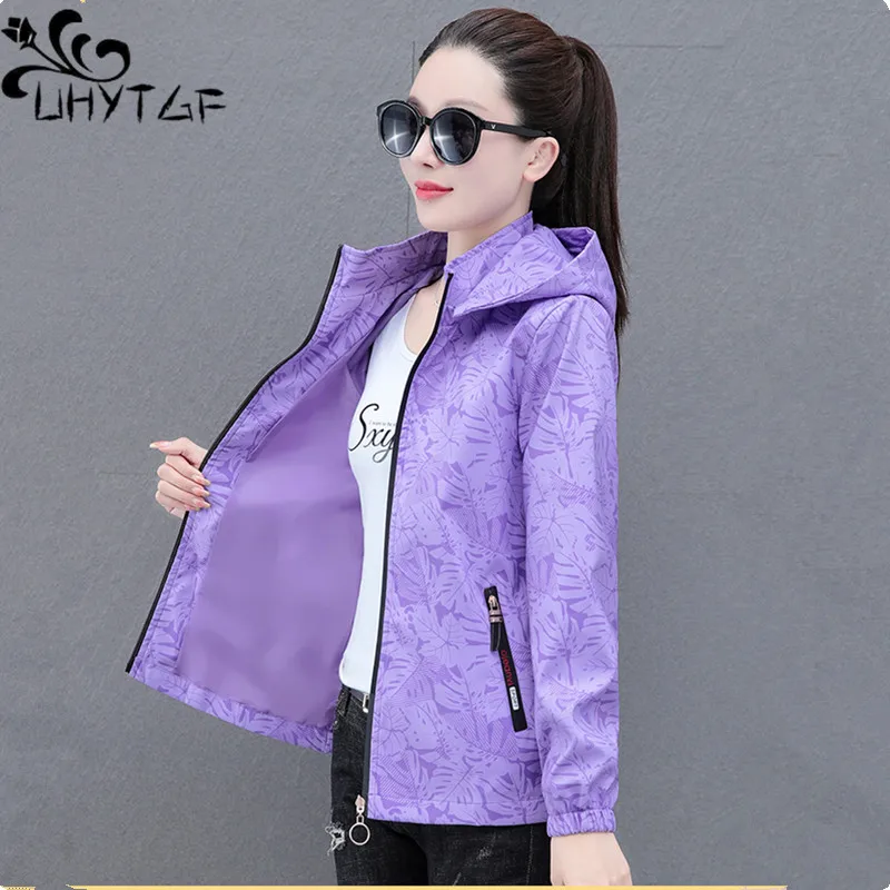 

Spring Autumn Women Clothes Detachable Cap Hooded Windbreaker Basic Coat Short Jackets Famale Outerwear Printed Sportswear Coats