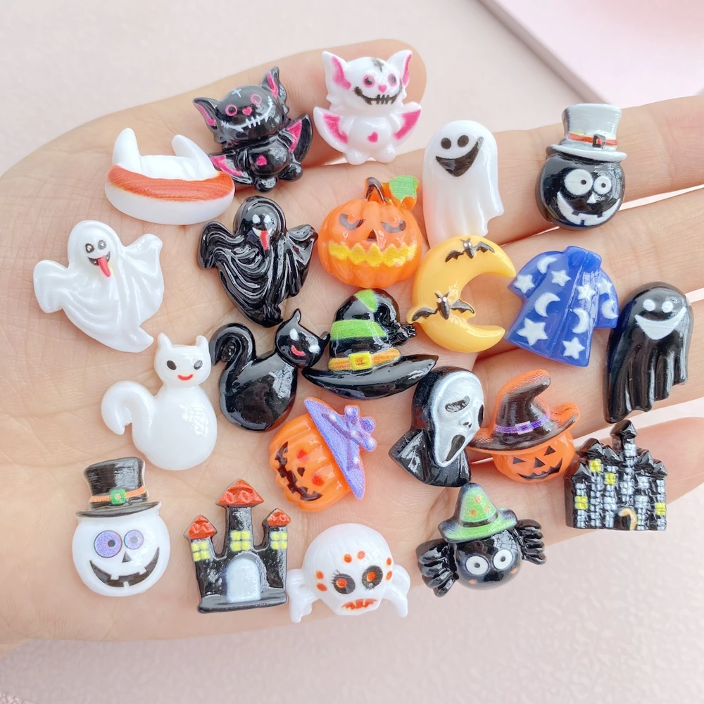 30Pcs New Cute Resin Halloween Collection Flat Back Ornament Jewelry Making Manicure Hairwear accessori