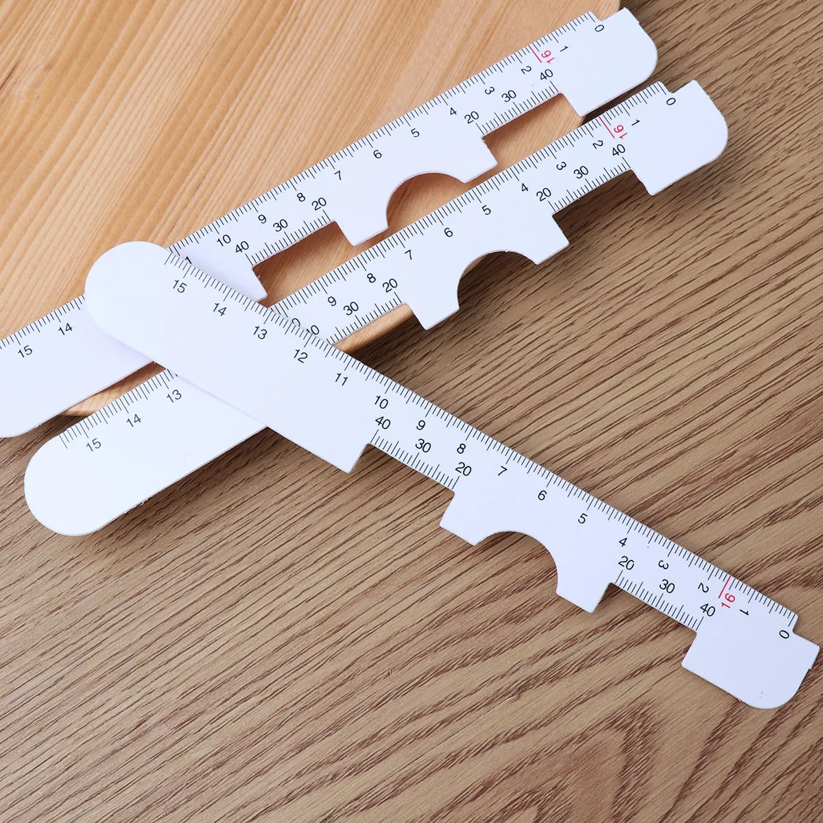 10Pcs Plastic Optical Pd Ruler Long-Lasting Flexible Pupil Distance Meter Perfect for Hospital Pharmaceutical Eye Ophthalmic