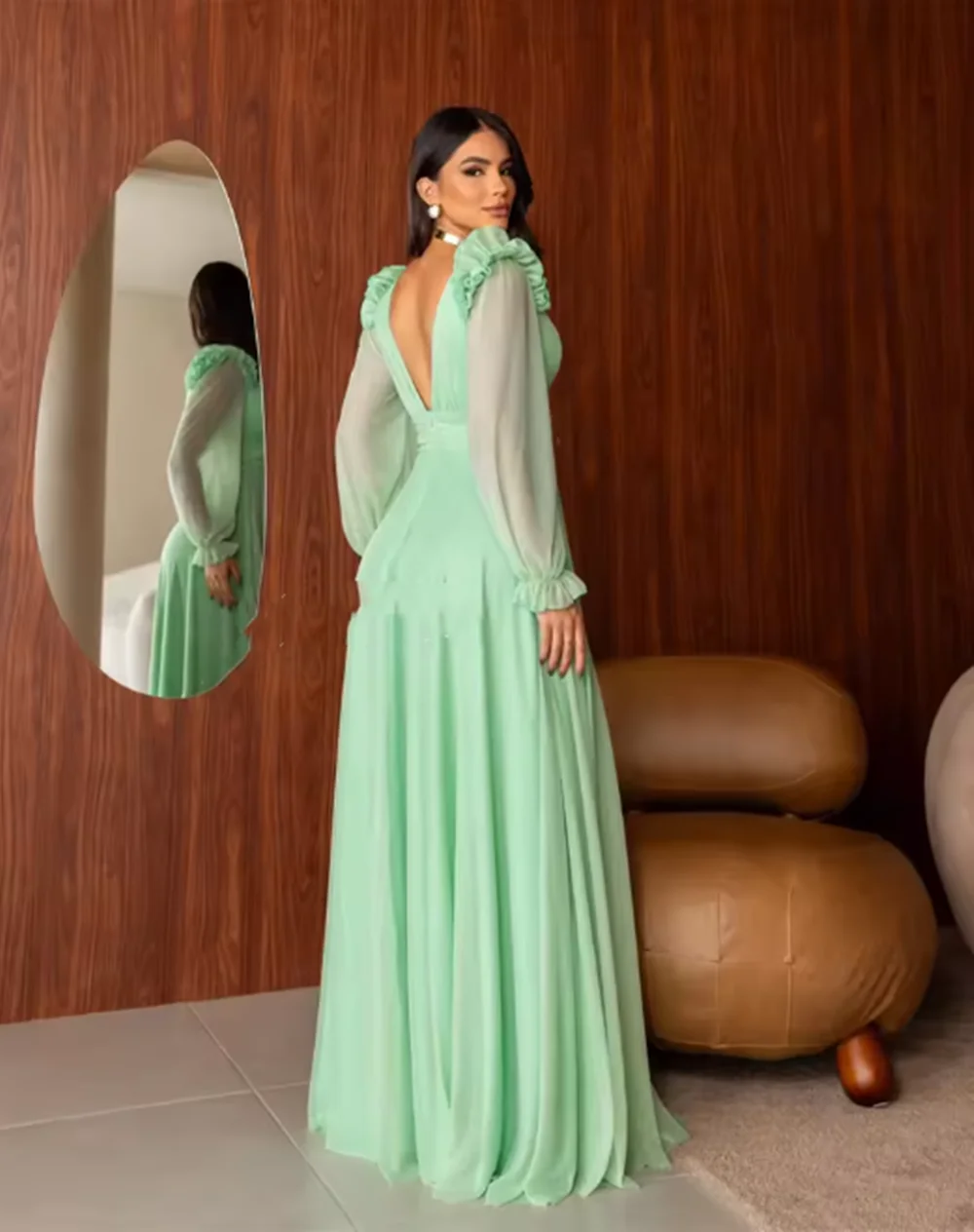 Abito da ballo in chiffon con scollo a V profondo e maniche lunghe a sbuffo Piega fino al pavimento Abito da sera a trapezio per abito da cocktail da donna