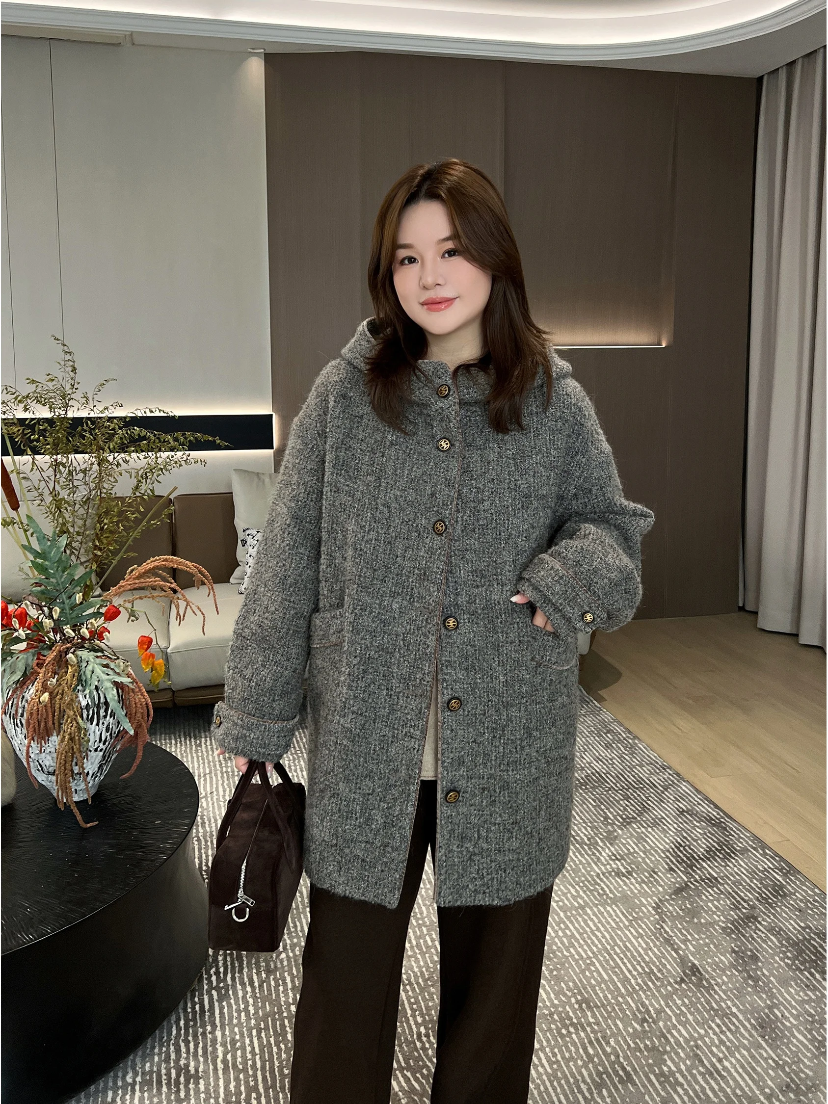 

Пальто JoJo Private Label из шерсти альпаки с капюшоном, большие размеры, утепленное, из полиэстера, с длинными рукавами, средней длины