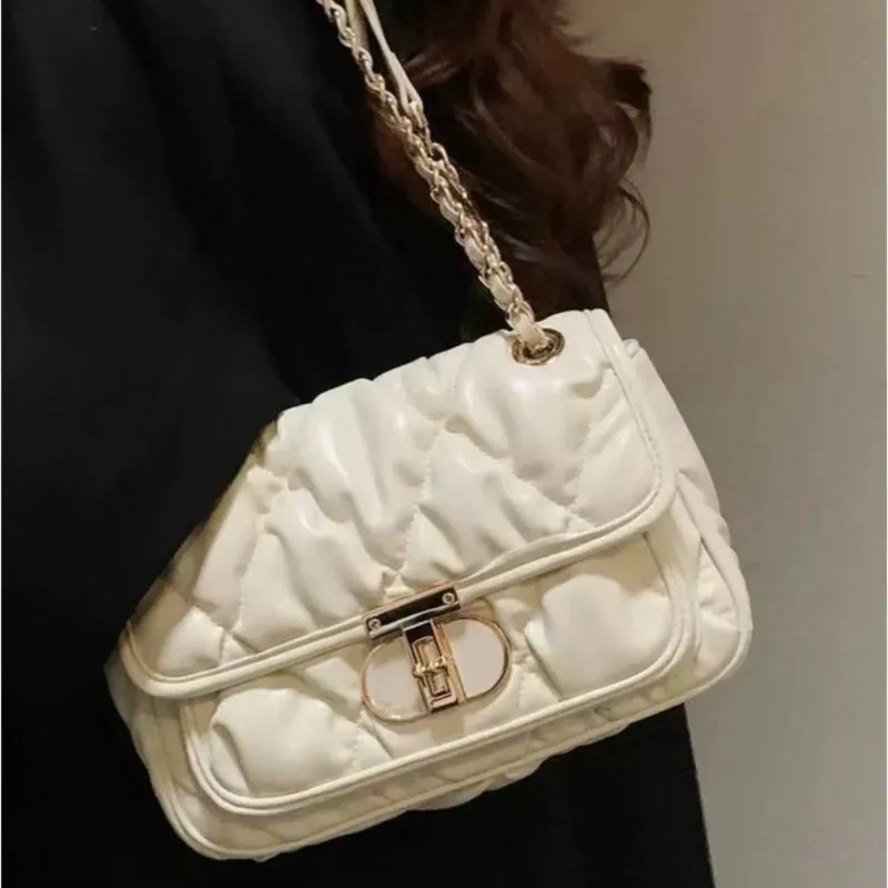 

Elegant Pleated Chain Handbag Women Fashion Light Luxury Square Shoulder Bag Ladies Gentle Quiet Sle Crossbody Shoulder Bag 2025