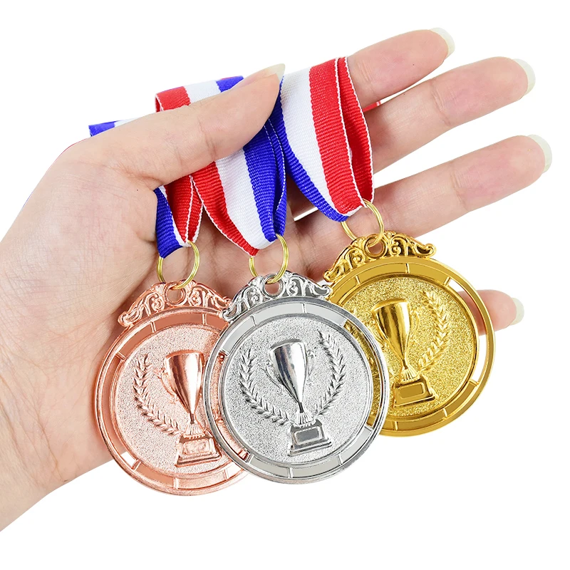 6/1Pcs Alloy Gold Winners Medals Sports Prize Awards Toys For Sports Competition Kids Birthday Party Favors Pinata Fillers
