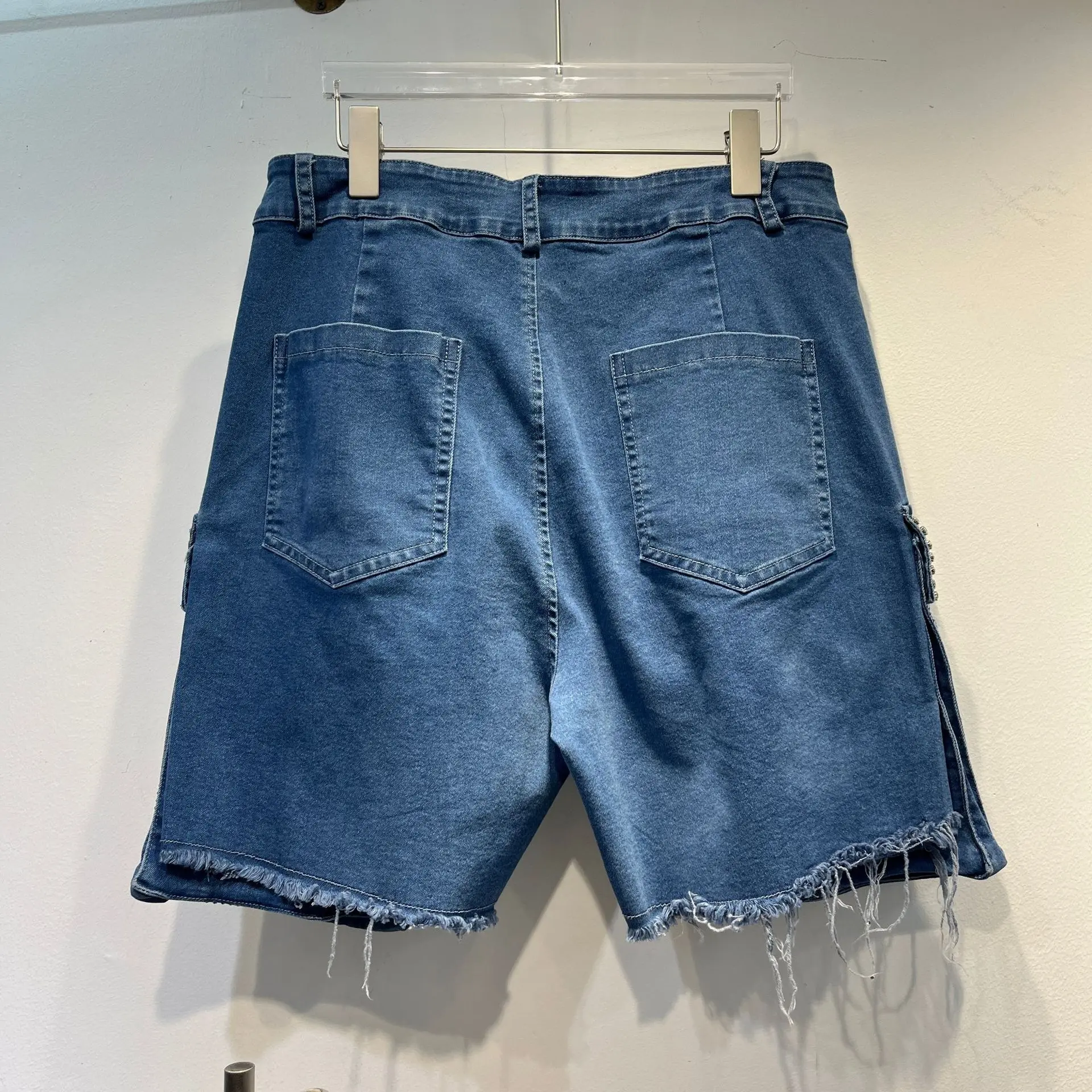 Diamond-encrusted Denim Shorts Women's Tide 2025 Summer New Elastic High-waisted Slim-fit Pocket Decorative Straight Short Pants