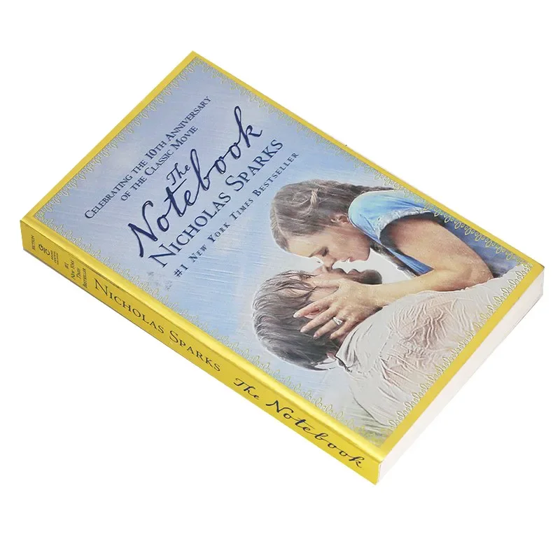 The Notebook Nicholas Sparks, Teen English in books story, Romance novels 9781455582877