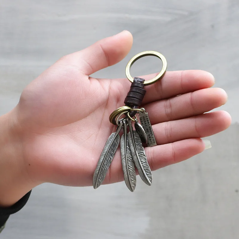 Vintage Pendant Hand Woven Leather Keychains for Men Car Key Chain Women Tassel Feather Keyring Charm Jewelry Friends Gift