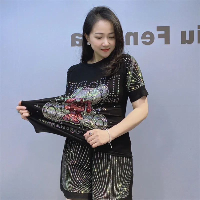 

New Summer Women Two-piece Set Cute Bear Hot Drilling Short Sleeve T-shirt Pullover Top + Diamonds Loose A-line Shorts Suits