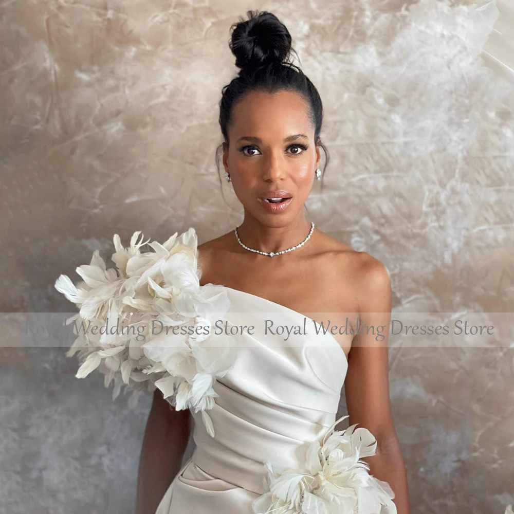 Luxury Wedding Dress Mini Feather One Shoulder Sleeveless Sheath Wedding Gowns for Women 2025 Bride Pleat Column Bridal Dresses