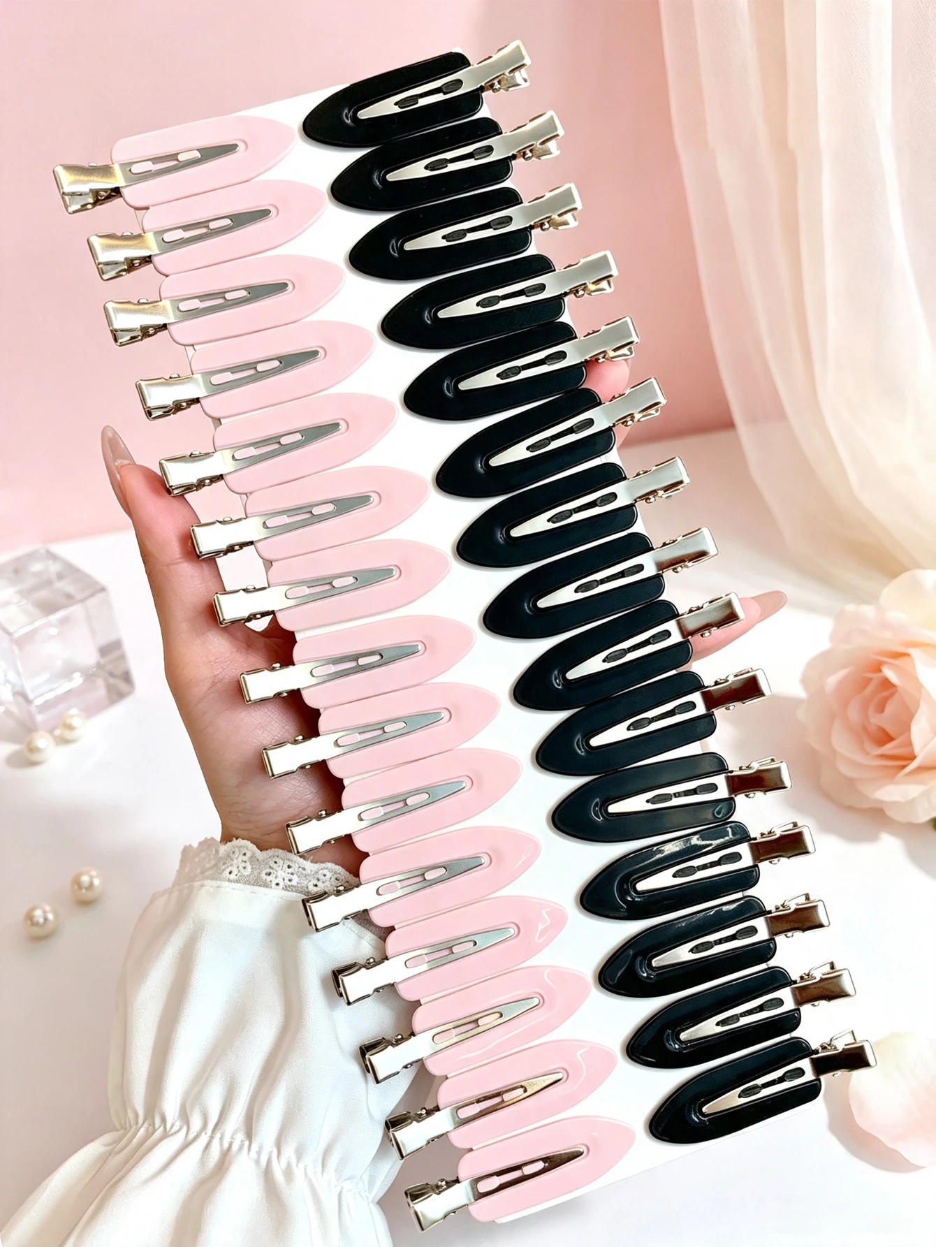 10/20 Minimalist Solid Color Small Crocodile Hair Clips for Women - Non-Slip and Strong Grip Hair Clips for Bangs |   Casual Hair Accessories, Ideal Holiday and Birthday Gifts, Suitable for Daily Wear, Outdoor Activities, School, and Office.