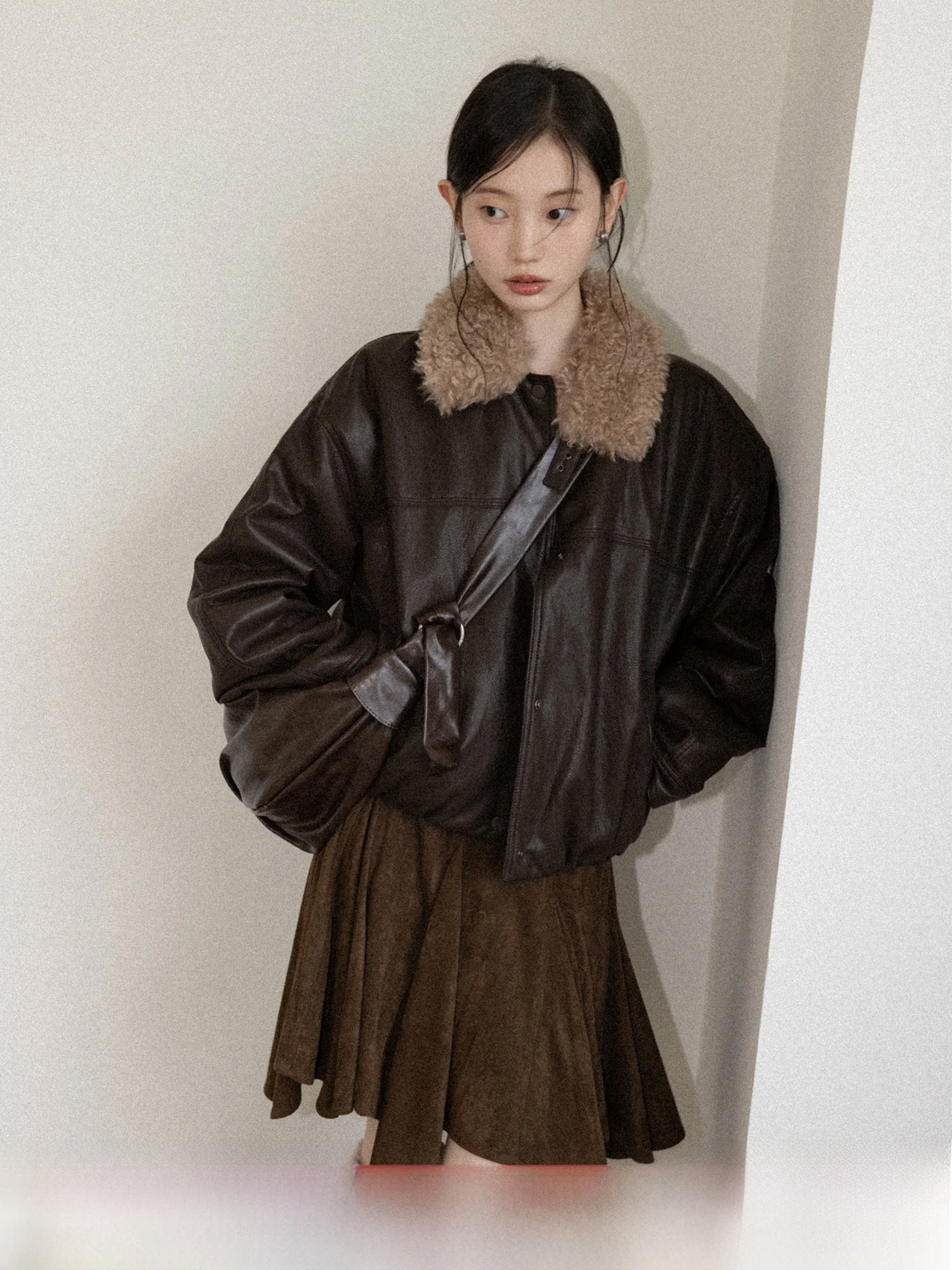 

Warm Thiened Leather Jaet Women's Motorcycle Sle Coat Winter Outerwear Commute Loose Fit High Gloss Bright Surface