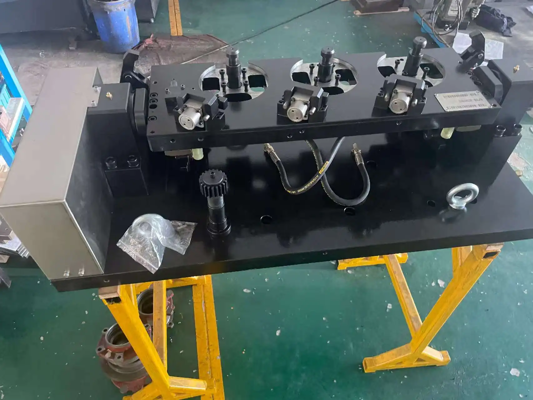 Customizable Hydraulic Fixture, Specifically Designed for the Friction Stir Welding Hydraulic Fixture of CNC Machine Tools