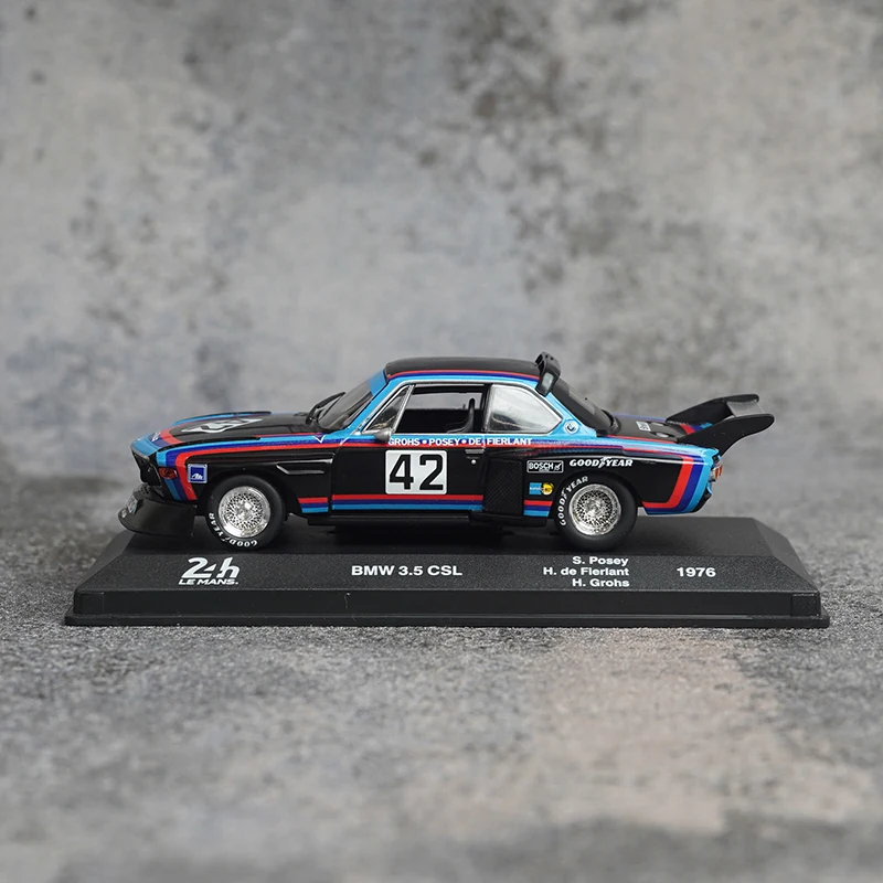 1:43 Altaya BMW BMW 3.5 CSL 1976 24 Hours of Le Mans 42 alloy die cast car model, a gift for children, collectible toy for boys.