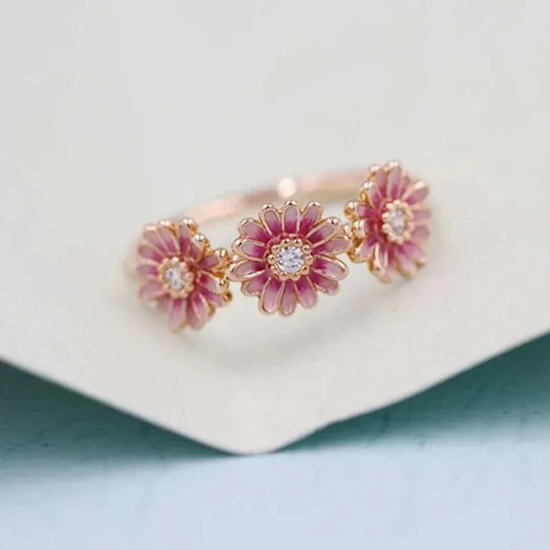 Luxury Shiny Zircon Sunflower Finger Ring Girl Wedding Party Statement Jewelry Korean Fashion Pink Daisy Flower Rings for Women