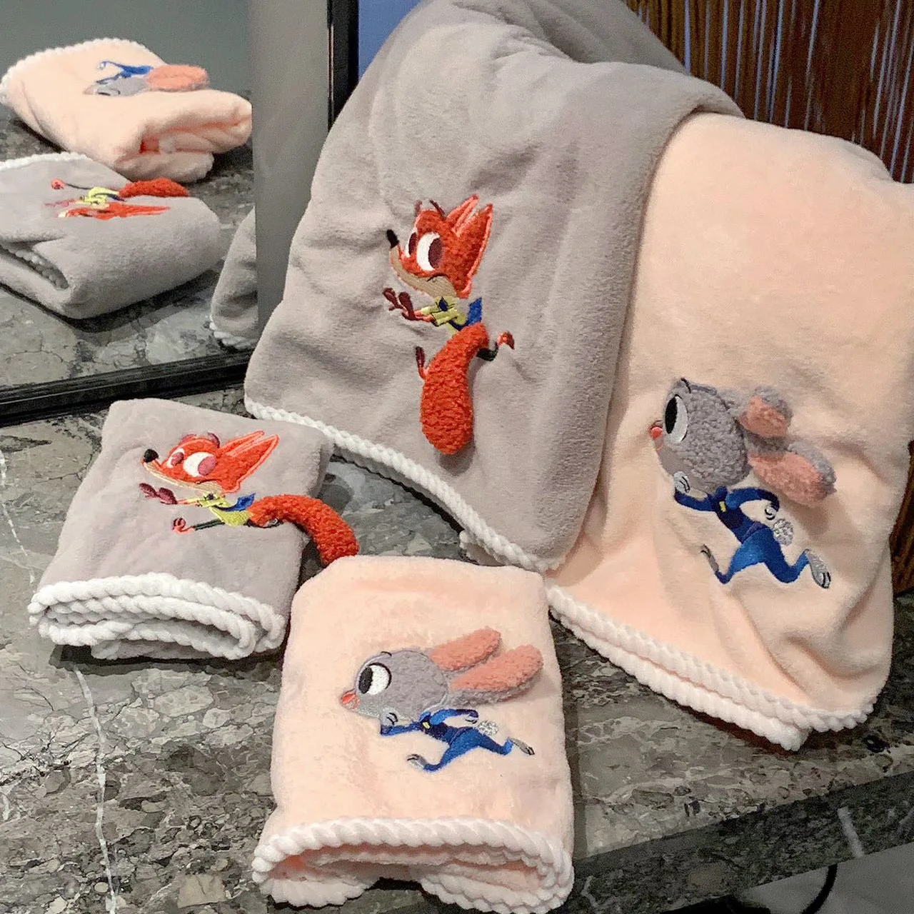 Disney Zootopia Nick Judy Towel Suit Cartoon Face Washcloth&Bath Towel Cute Household Hair Wrap Bathroom Accessories Room Decor