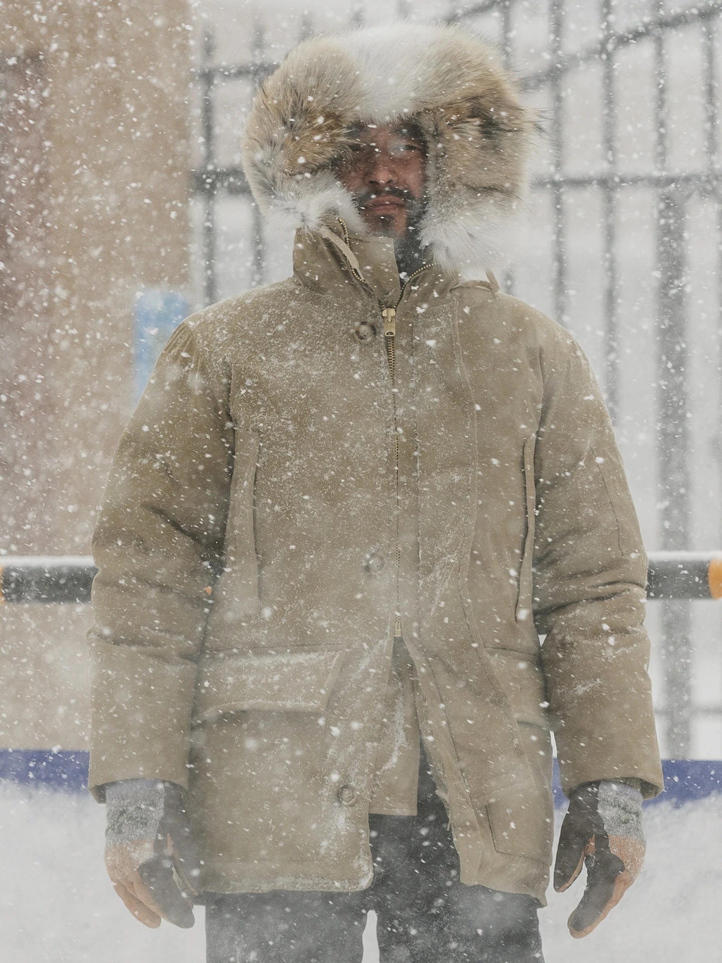 

Красная парка-пуховик Red Bronson Polar Expedition для мужчин, ветрозащитная, водонепроницаемая, для активного отдыха и альпинизма (Кара-Корам)