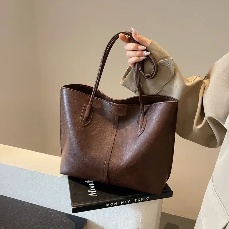 

Senior Sense Retro Large Capacity Bag Woman,New Hip Shoulder Tote Bag for Fall 2024,Commuter Shoulder Bag,Bolsa De Tote