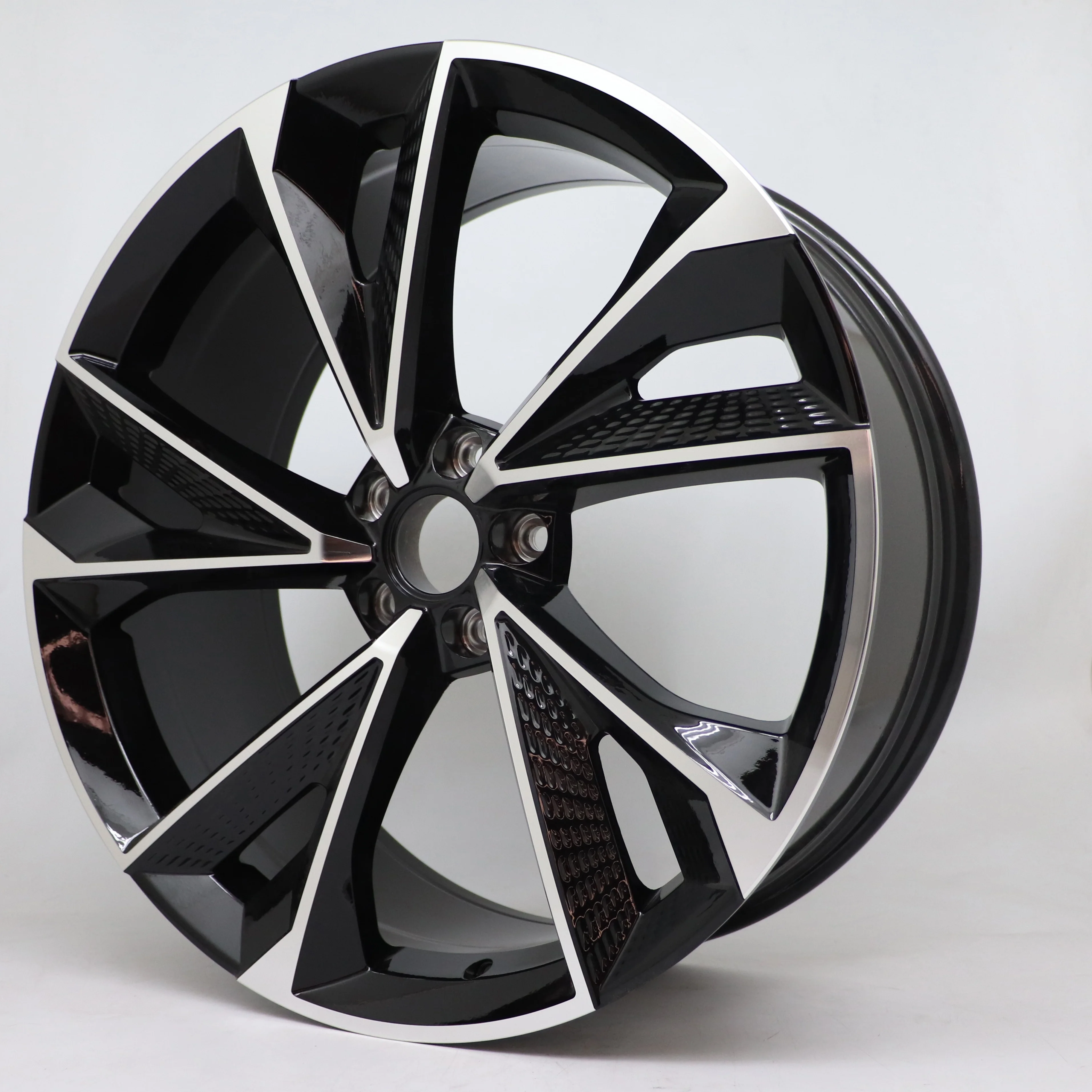 18x8.0J 5 Hole Aluminum Alloy Auto Wheels, PCD 100-112mm ET30-45mm Universal Car Rims