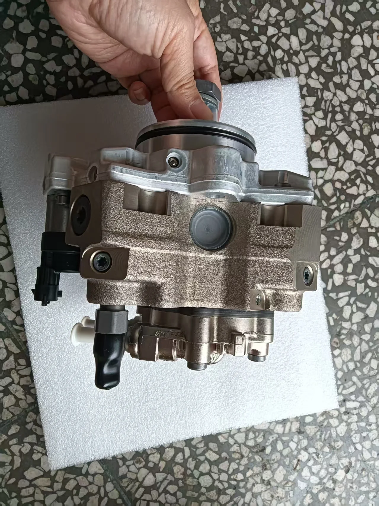 مضخة وقود المحرك الأصلية Cum mins ISDE ISF3.8 مضخة زيت الضغط العالي CP1 مضخة الديزل 4988595 #5