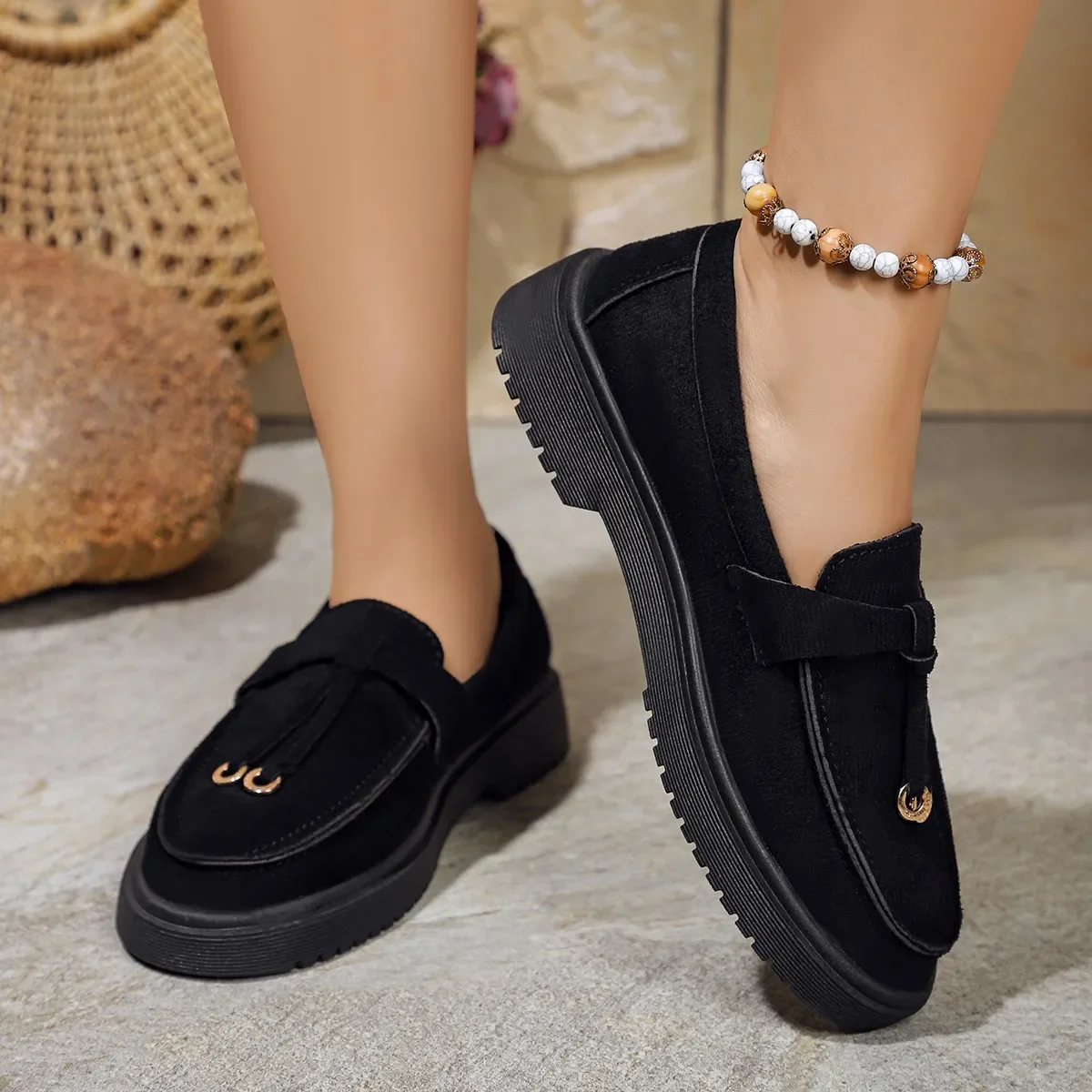 

New Women's Loafers Low Heel Round Toe Women's Flat Shoes Large Size Thick Sole Spring and Autumn Casual Shoes Shallow Mouth