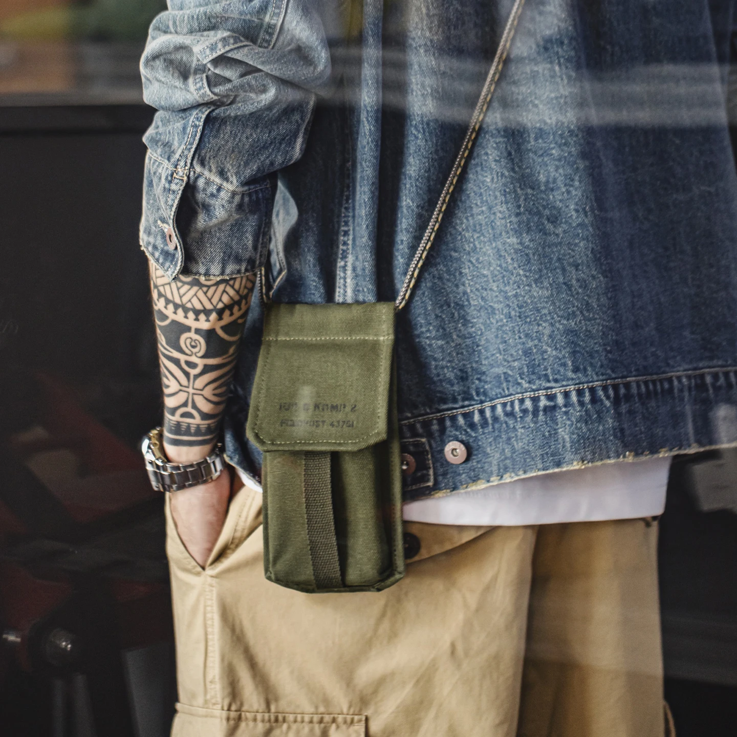Maden Vintage M-16 Military Green Mini Phone Bag Crossbody Casual Bags Detachable Coin Purse for Men and Women Daily Outfit