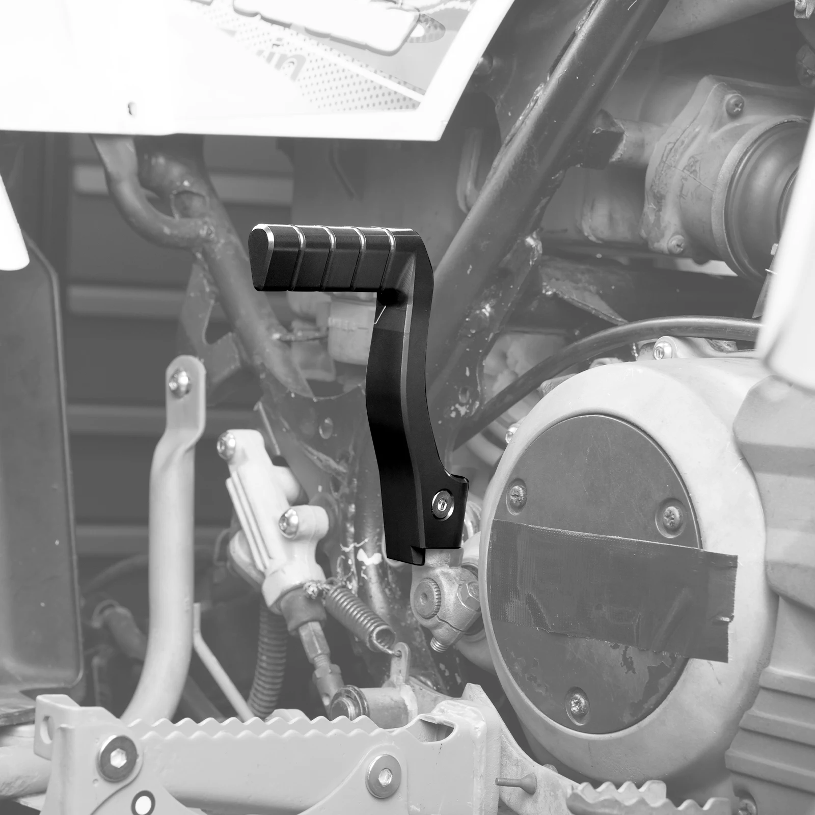 NICECNC Verlängerte, breitere Fußrasten und Kickstarter-Hebel für Yamaha Banshee 350 1987-2006, ersetzt 2GU-15620-01-00, Aluminium – Detail 15