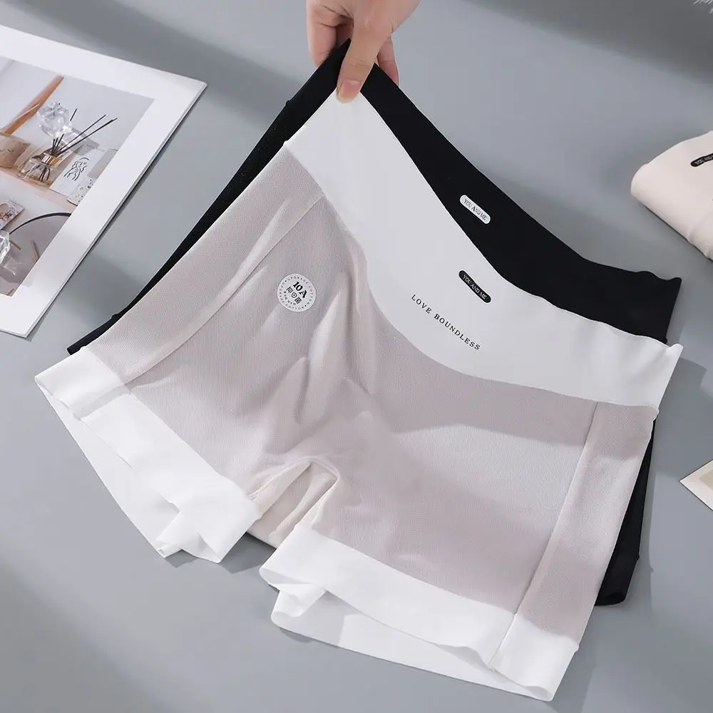 

Fashion Thin Ice Silk Panties Large Size Simple Seamless Safety Short Pants Underwear Cotton Crotch Anti-Glare Shorts Ladies