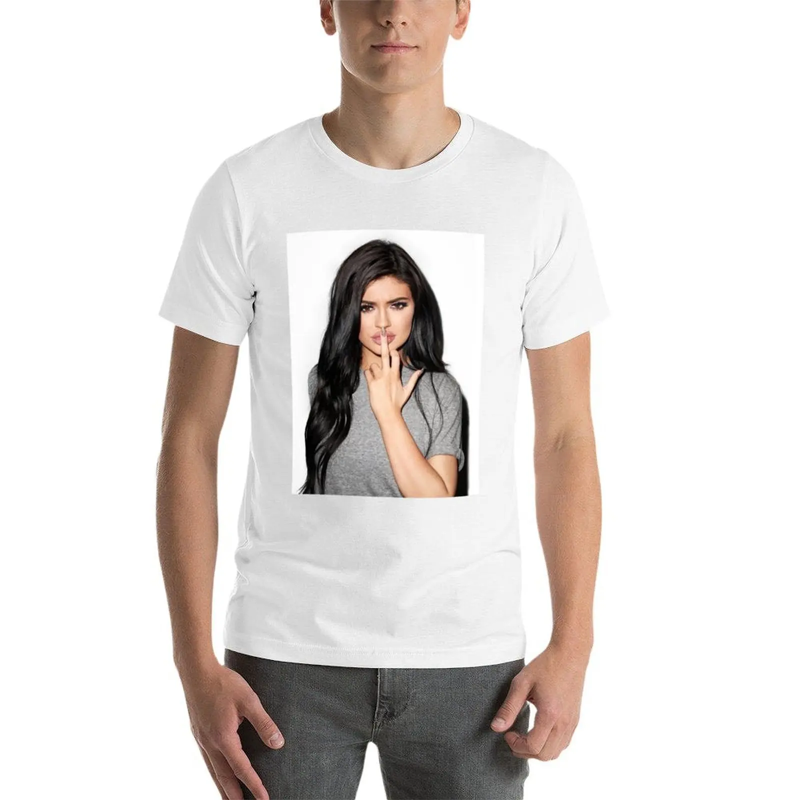 تي شيرت KYLIE JENNER تي شيرت رجالي كاجوال أساسي تي شيرت