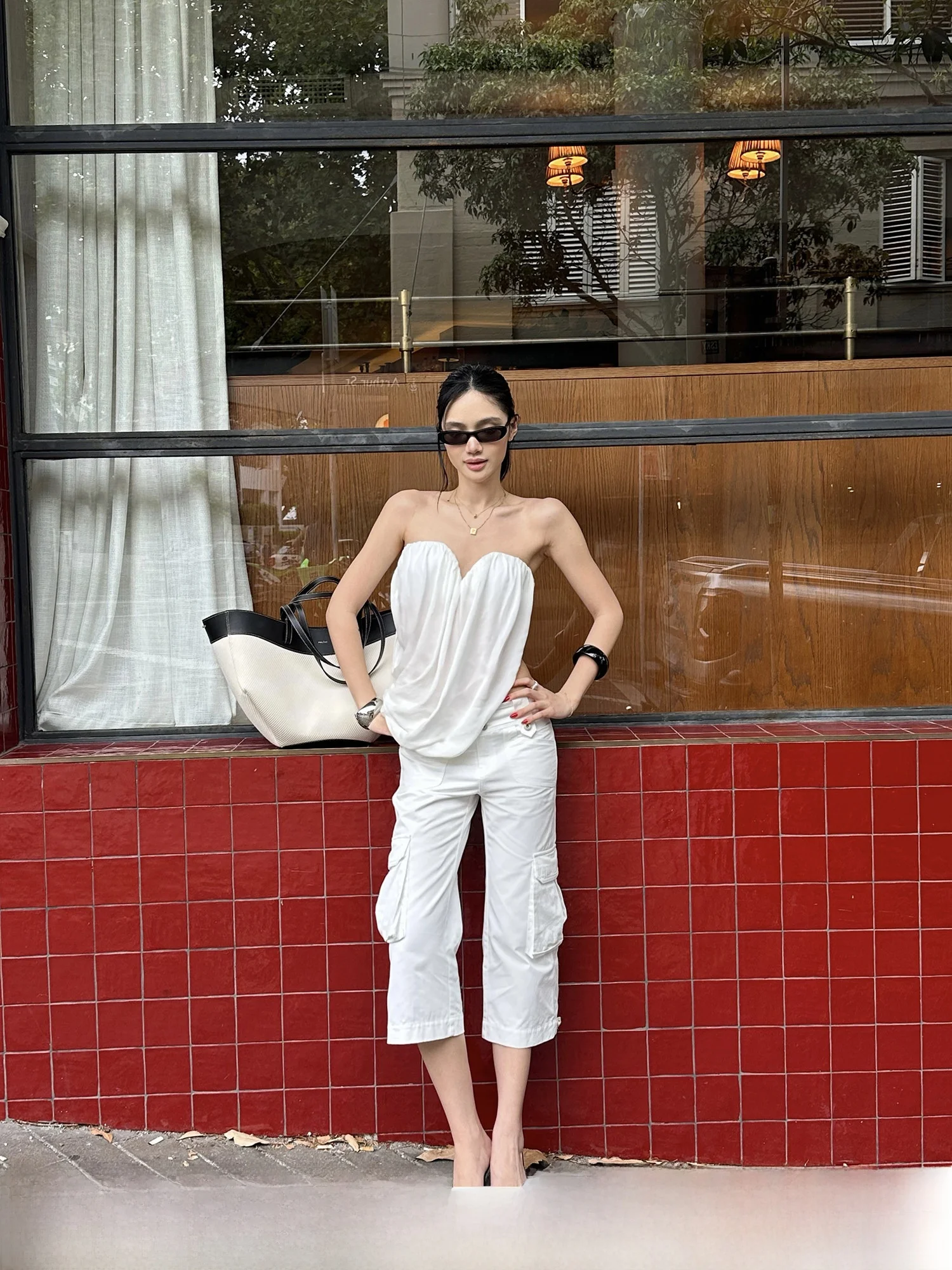 

Rovente Deconstructed Workwear Loose Fit Lightweight Women's White Straight Leg Casual Pants Low Waist Zipper Closure Cotton