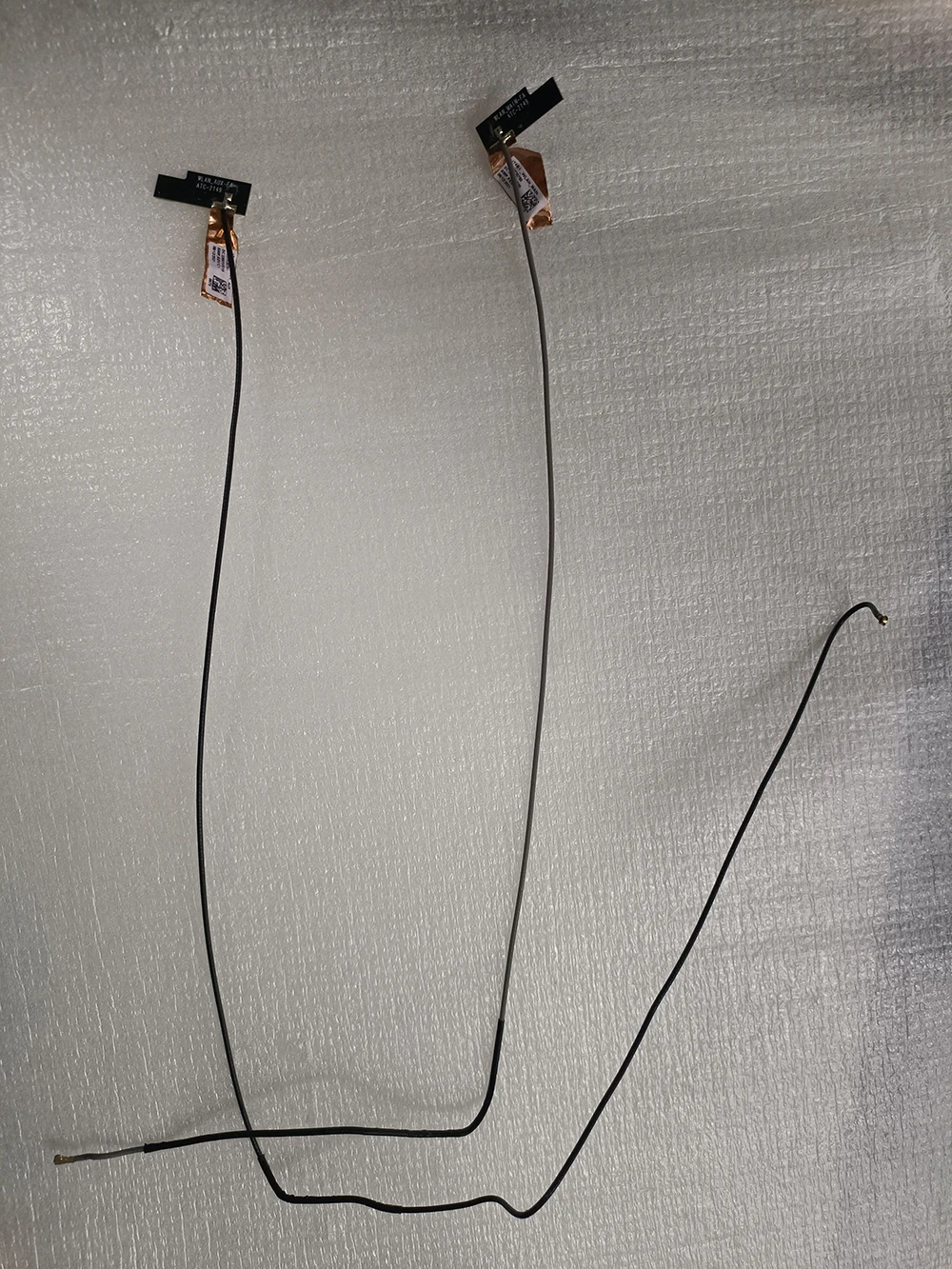 

Used Original for Lenovo Thinkpad T14S Gen2 WLAN Antenna WIFI Antenna Built-in Antenna