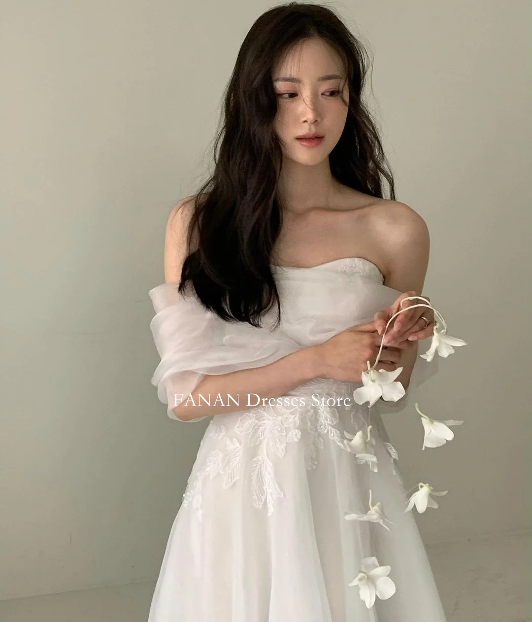 FANAN Korea Off Shoulder Tulle Appliques White Wedding Dresses 웨딩드레스 Short Sleeves Corset Custom Made Bride Gowns Plus Size