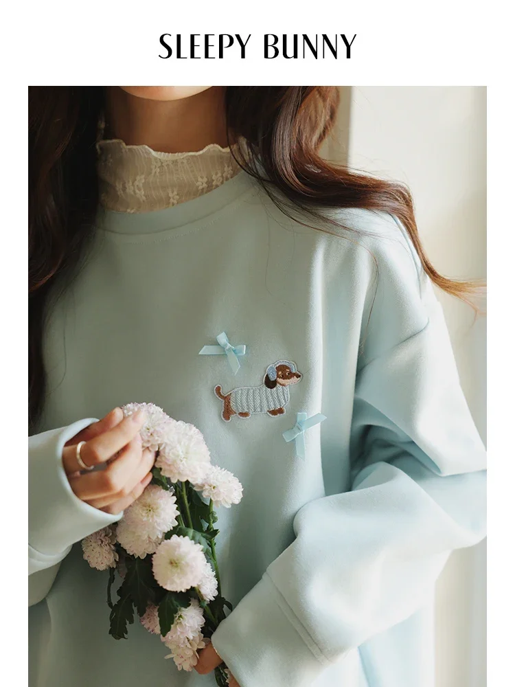 Cartoon Dog Embroidery Oversized Sweatshirt Women Spring Casual Loose Fit Pullover Stylish Drop Shoulder Crewneck Relaxed Top