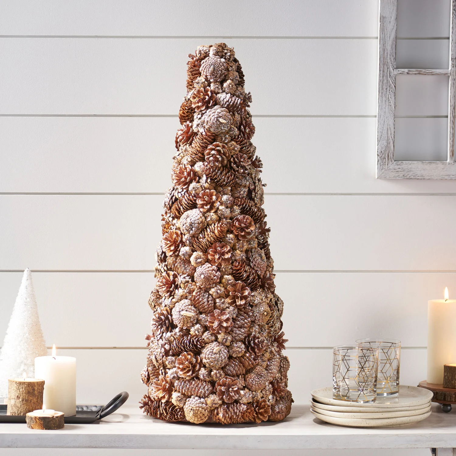 

PINE CONE TABLE TOP TREE